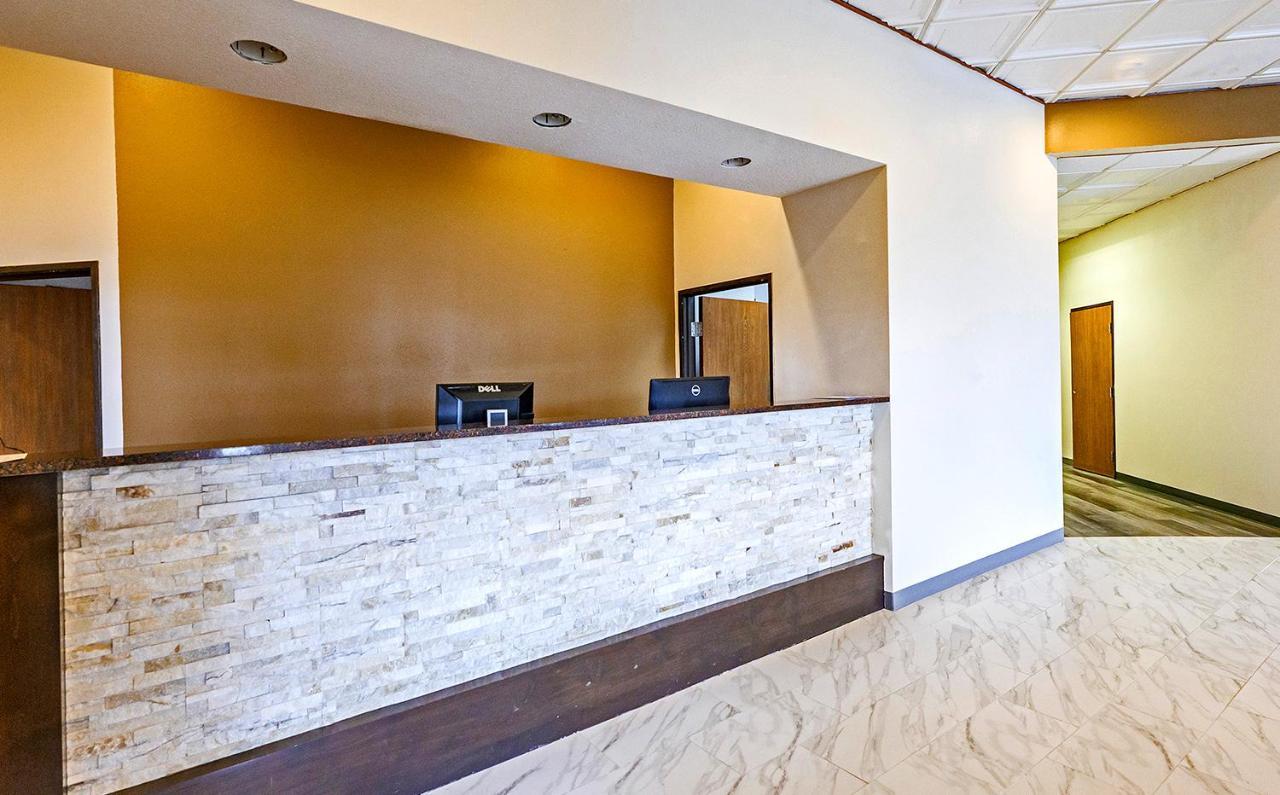 Coratel Inn By Jasper Iowa Fairfield المظهر الخارجي الصورة